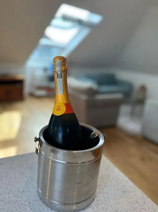 The Bourse Apartment Edinburgh